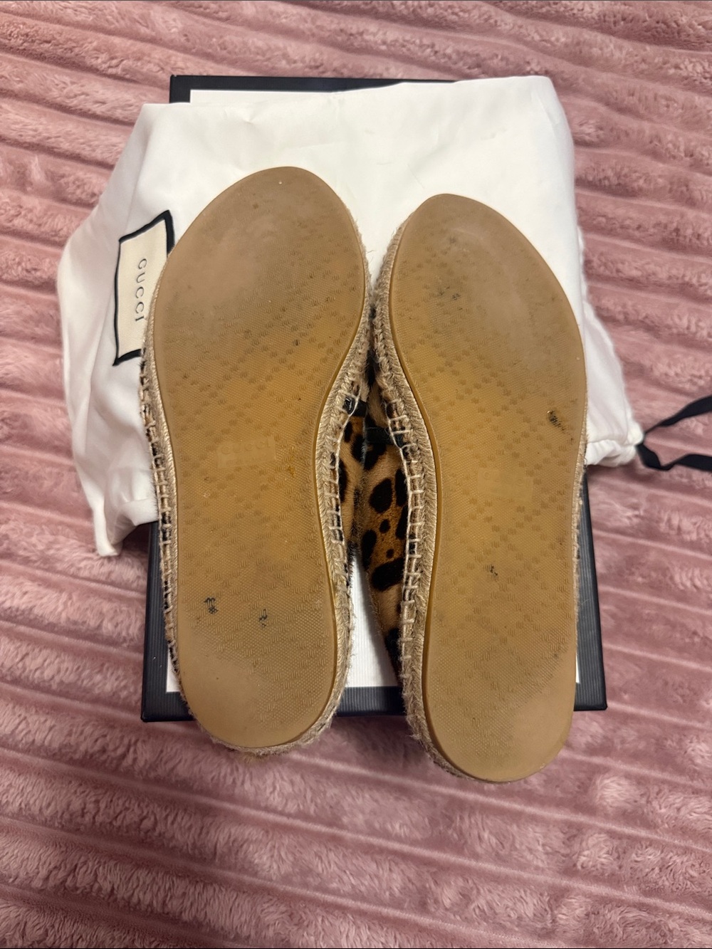 Gucci Leopard Print Espadrilles in Tan and Black - Picture 2 of 2